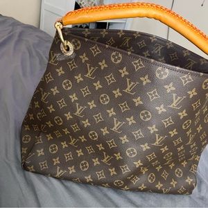 Authentic LV artsy bag